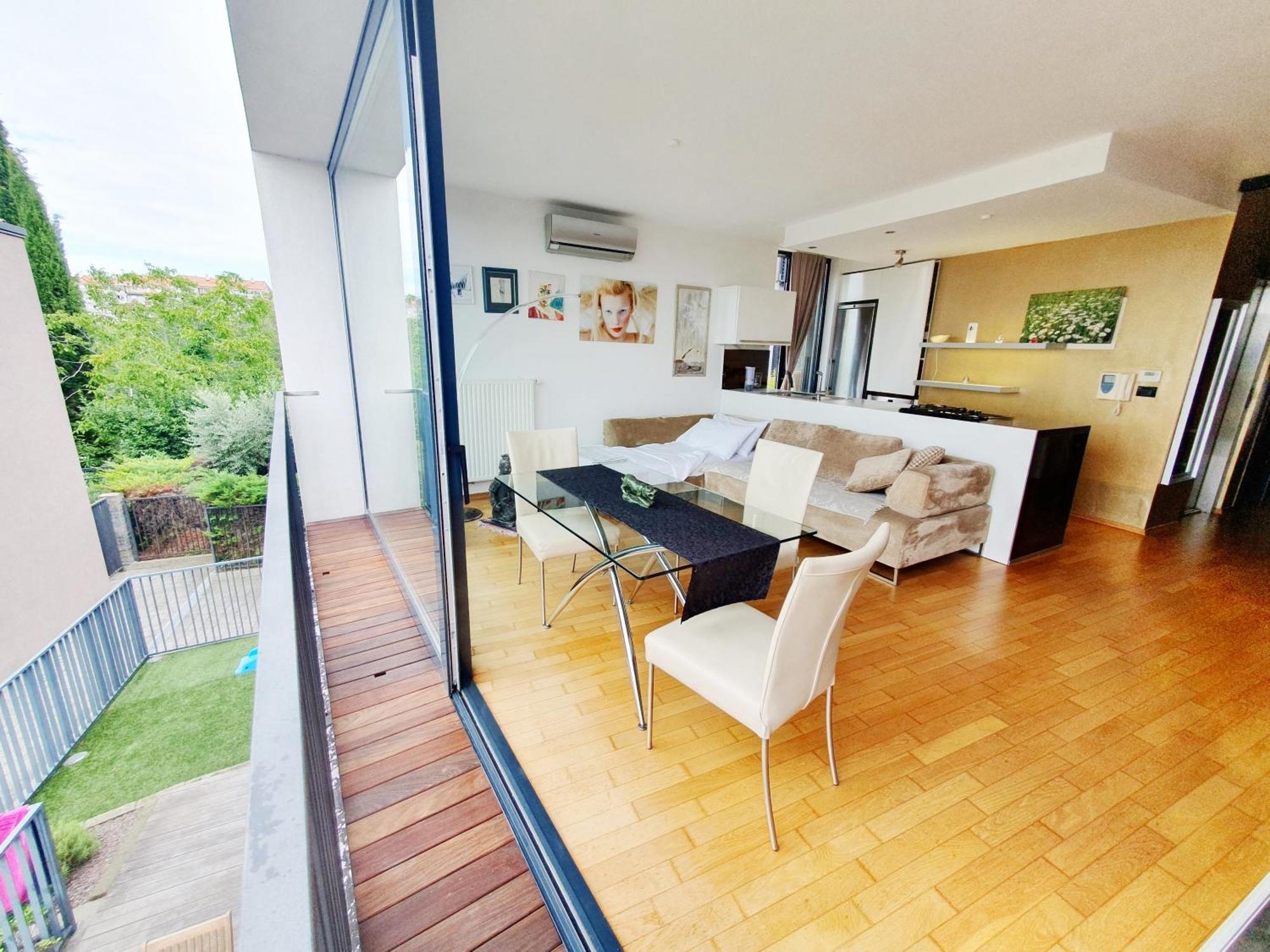 Bella Vista Lux Apartment With Private Terace โคเปร์ ภายนอก รูปภาพ