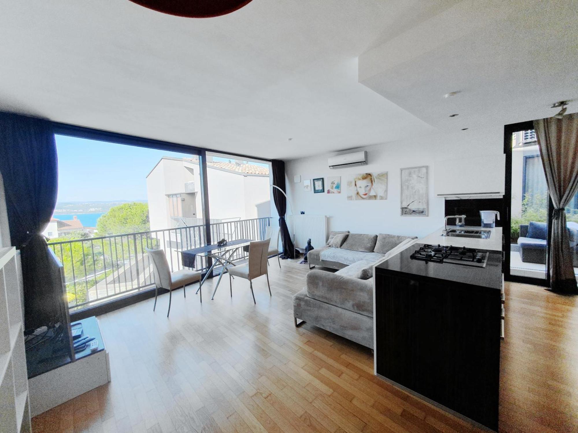 Bella Vista Lux Apartment With Private Terace โคเปร์ ภายนอก รูปภาพ